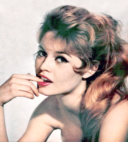 Brigitte Bardot Screenland March 1959 WithoutText