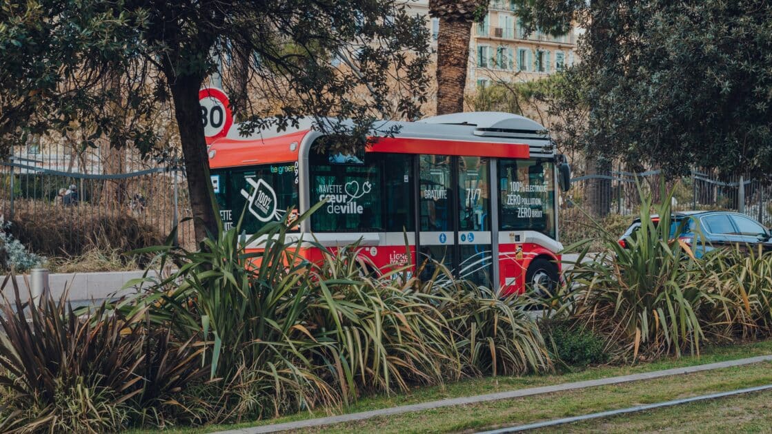 bus electrique nice lignes dazur
