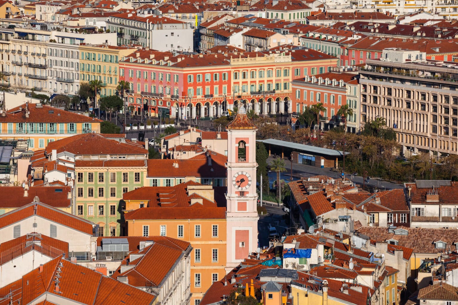 Immobilier. Le ministre du Logement enterre la généralisation de l’encadrement des loyers nice vue aérienne en été