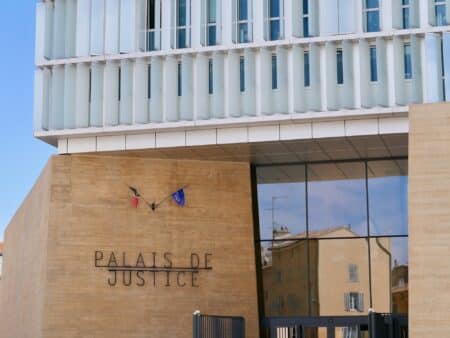 palais justice aix