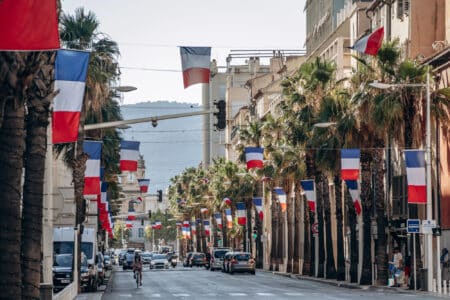 toulon var