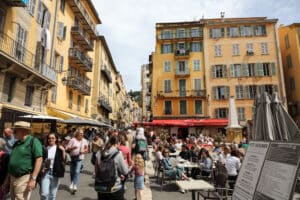 nice france rue gens
