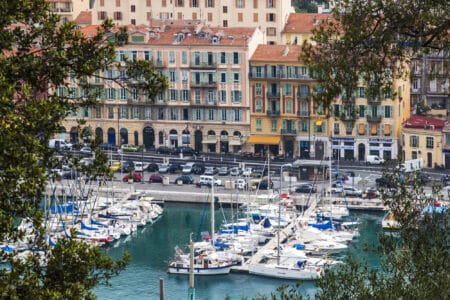 Belle vue aérienne du Port de Nice