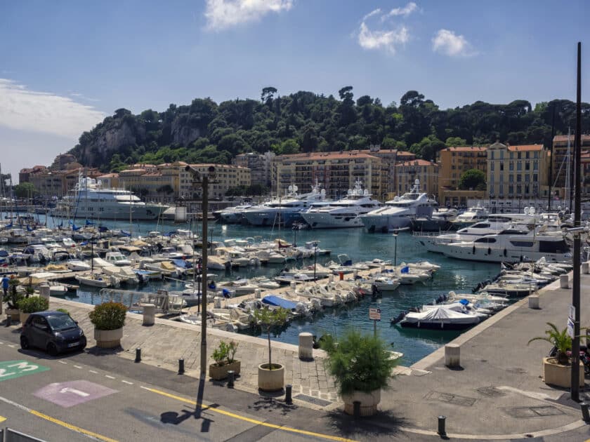 L’image actuelle n’a pas de texte alternatif. Le nom du fichier est&nbsp;: port-lympia-nice.jpg