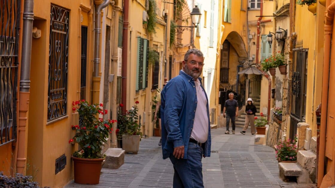 "Il y a des quartiers en souffrance" : à Menton, la mairie cherche des commerçants motivés pour relancer l’animation... et si c'était vous ? 1 David Marchisio, adjoint Menton