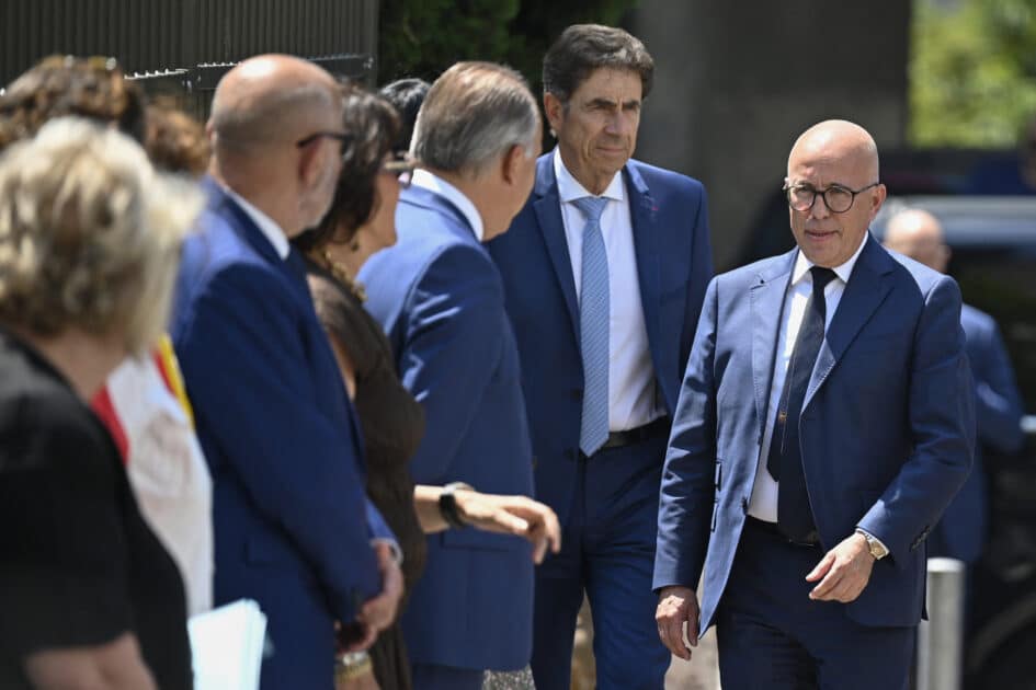 Éric Ciotti à Nice : « je prends acte de l’arrivée de 30 nouveaux policiers nationaux, mais…» éric ciotti dans le quartier des moulins