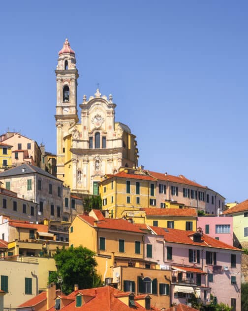 Cervo village riviera italienne