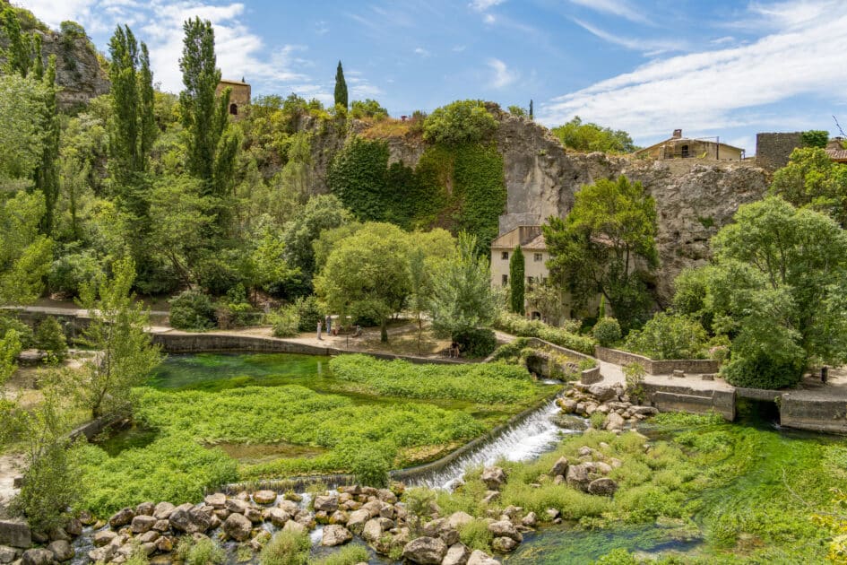 belle vue generale Fontaine de Vaucluse 