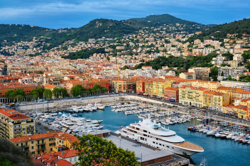 L'Union Maritime éclaire le projet de nouveau port de Nice relancé par Éric Ciotti : "Corsica Ferries, écologie, commerce, énergie..." 2 belle-vue-aerienne-de-port-lympia-a-Nice