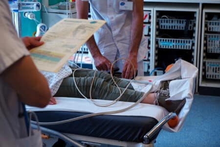 hopital var