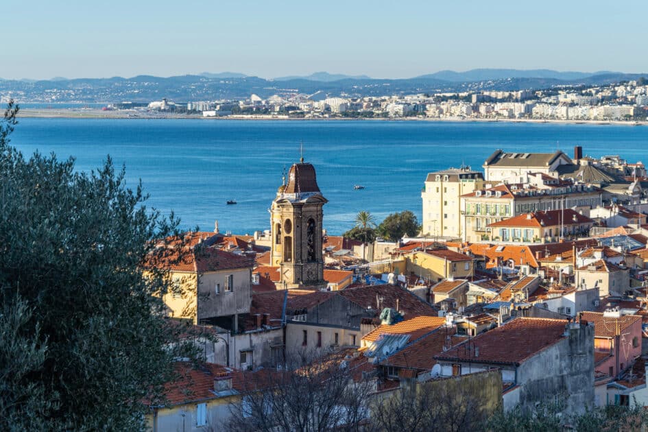 Immobilier. Investissement locatif : ces 5 quartiers de Nice où les propriétaires réalisent les meilleures affaires cette année 1 nice vue aerienne vieille ville