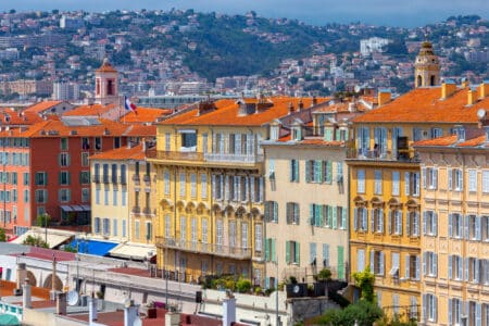 ponchettes quai etats nice immeubles
