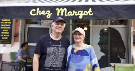 Nice. L’étonnante histoire de Margot et Daniel, ce couple qui régale la place Arson après une vie en Asie : « une table où le quartier se retrouve » Daniel et Margot, gérants de Chez Margot, restaurant place Arson. Dossier Riquier.
